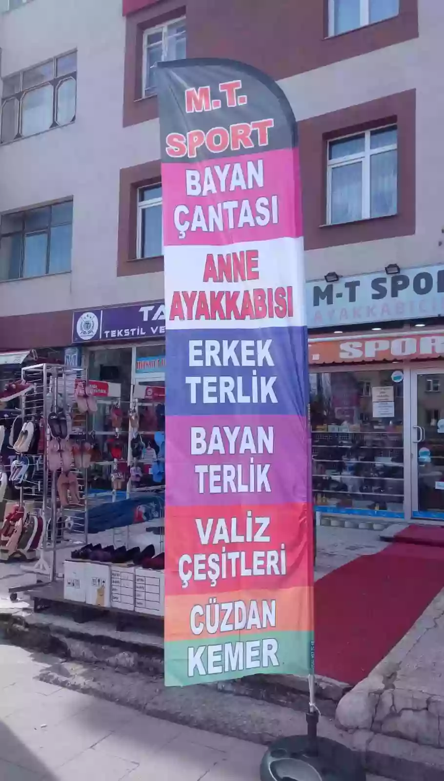 Ayakkabıcı Yelken Bayrak